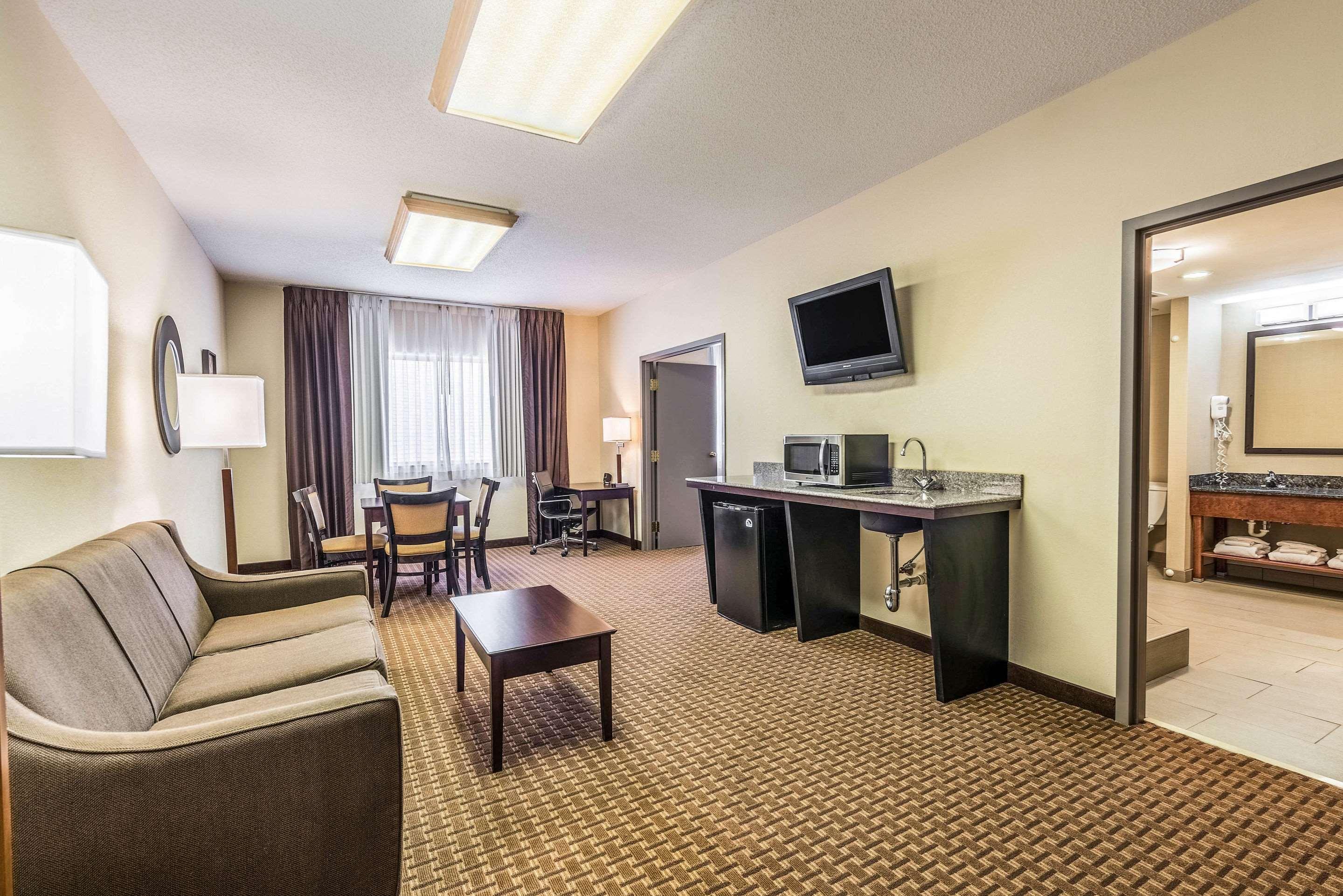คอมฟอร์ต สวีท Hotel แมริออน ภายนอก รูปภาพ